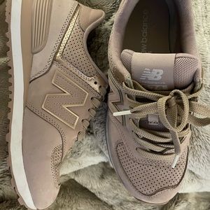 New Balance 574 size 7